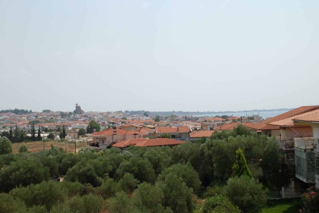 Alexandros Maisonettes Nea Moudania Exteriér fotografie